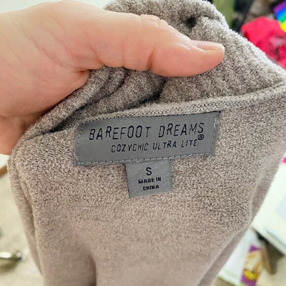 Barefoot Dreams Tan Cardigan Sweater Women's Size Small Tie Belt Waist Pockets - Picture 6 of 8